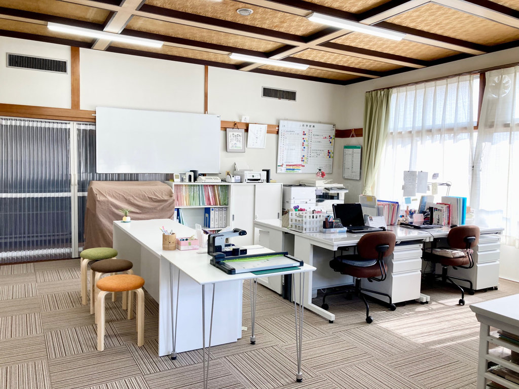 センタースタッフ